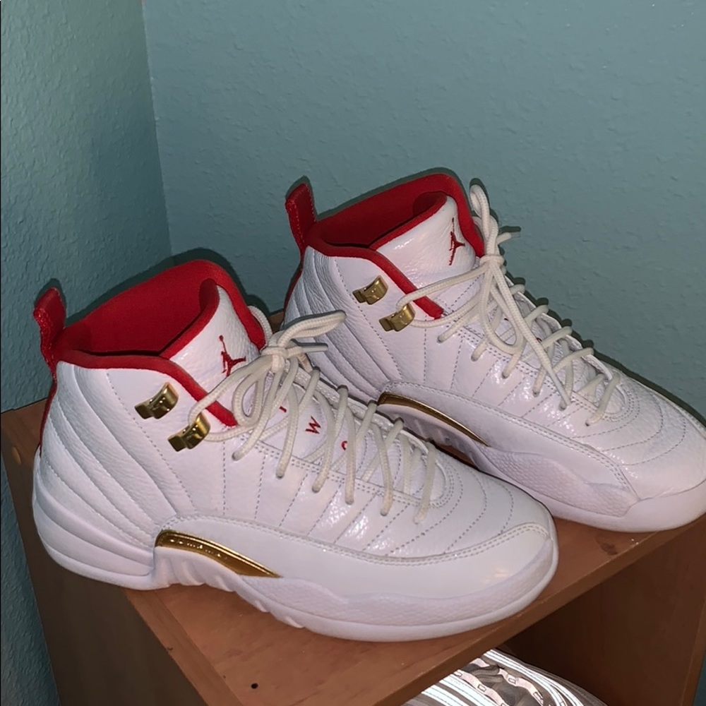 Air Jordan 12 retro
